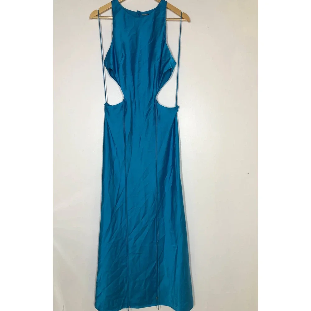 Alexis lune gown